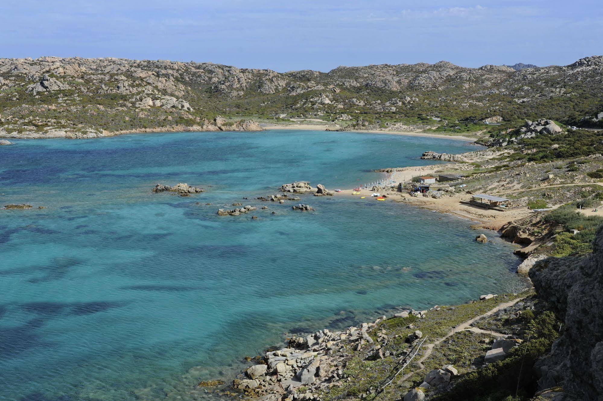 Hotel Touring Club Italiano - La Maddalena Exteriér fotografie